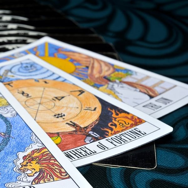 Queen of Wands Tarot Meaning: What a Yes or No Response Could Mean for You