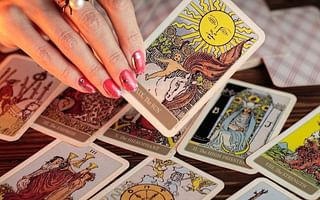 How to read tarot cards accurately: intuition or guidebook?