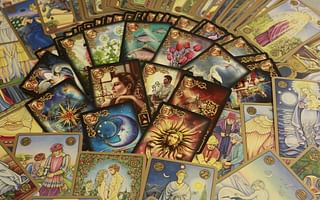 What is the best way to memorize the meanings of tarot cards?